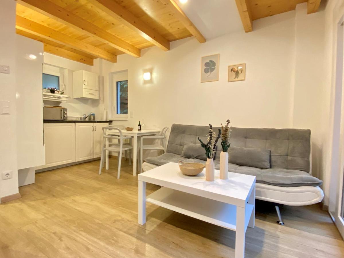 Charming Townhouse Directly By Metro Apartment Виена Екстериор снимка